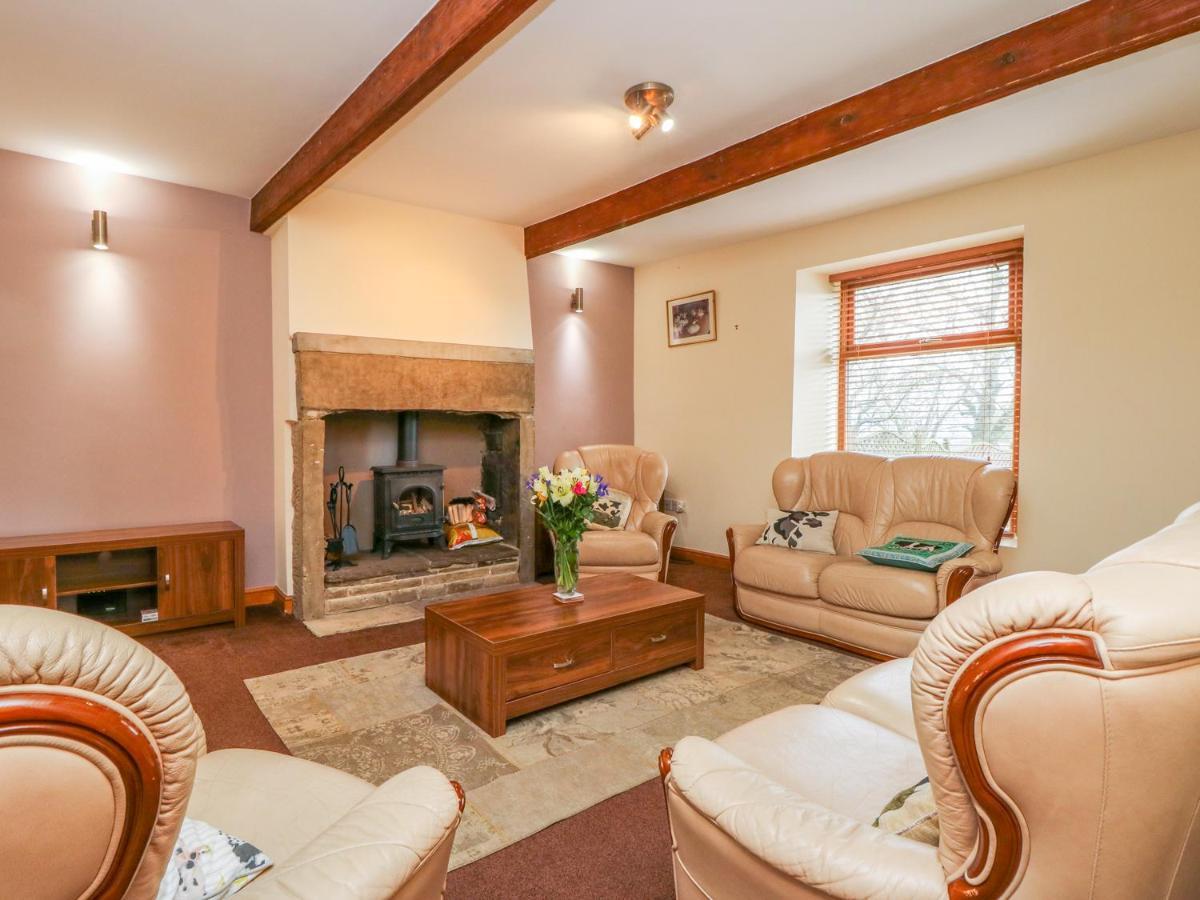 Moscow Mews Villa Bradford  Ngoại thất bức ảnh